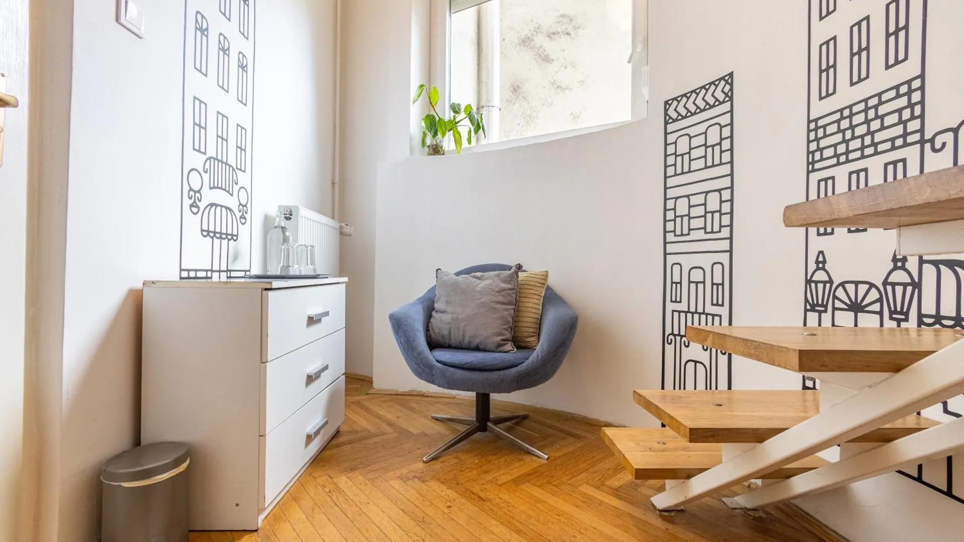 Gellerico Rooms At Deak Square Budapest Homestay
