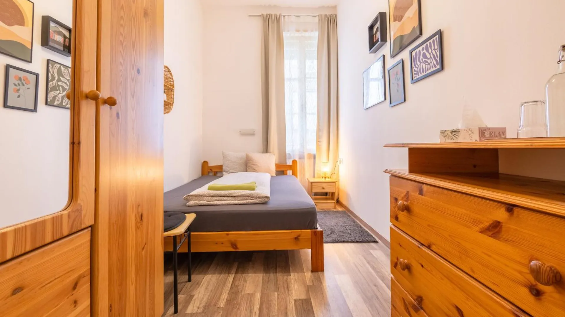Gellerico Rooms At Deak Square Budapest