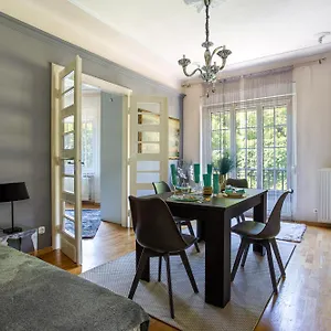 Apartment Serpentine At Buda Castle, Budapest